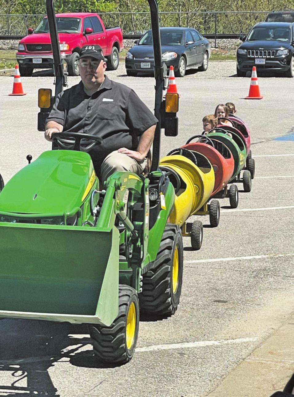 Train And Car Show Leads To Fun Weekend In Marceline Linn County Leader